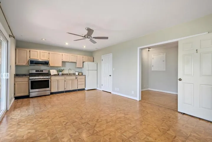 3865 Page Mill Road, Los Altos Hills, California 94022