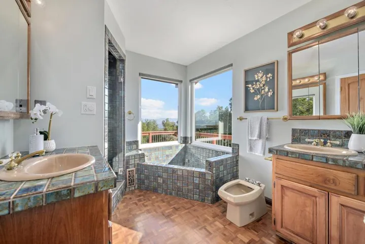 3865 Page Mill Road, Los Altos Hills, California 94022