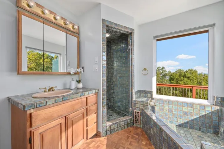 3865 Page Mill Road, Los Altos Hills, California 94022