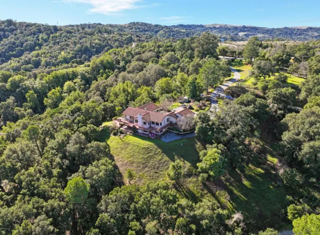 3865 Page Mill Road, Los Altos Hills, California 94022