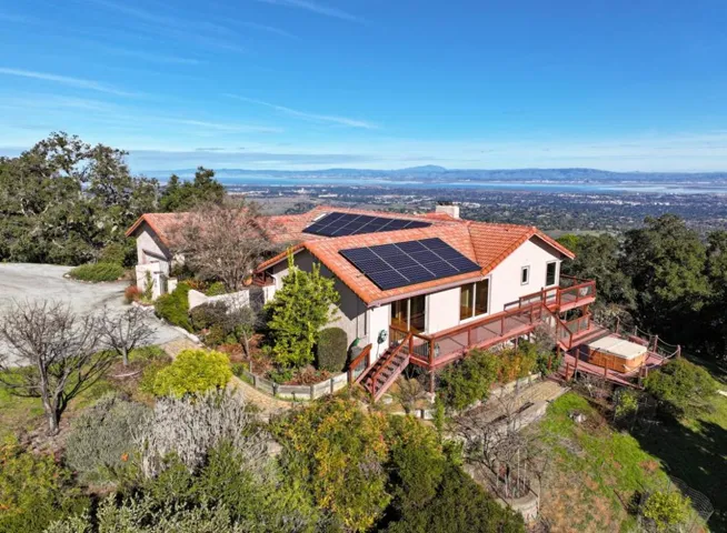 3865 Page Mill Road, Los Altos Hills, California 94022