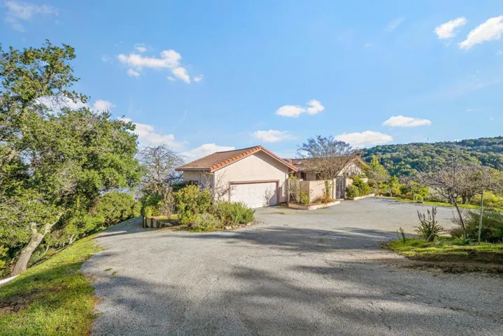 3865 Page Mill Road, Los Altos Hills, California 94022