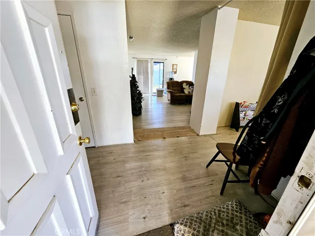 15061 Arlette Drive, Victorville, California 92394