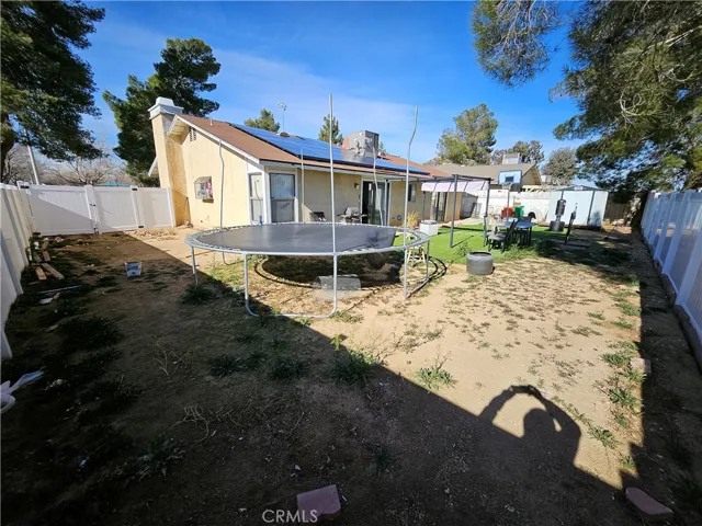15061 Arlette Drive, Victorville, California 92394
