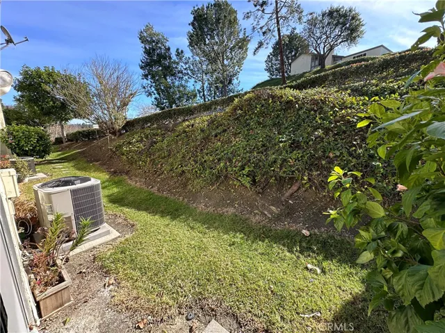 5576 E Vista Del Rio, Anaheim Hills, California 92807