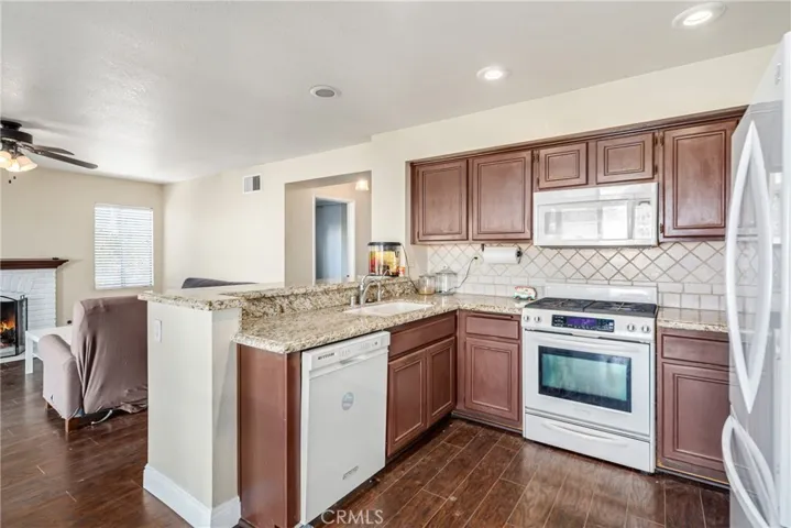 3029 Mariposa Avenue, Palmdale, California 93551