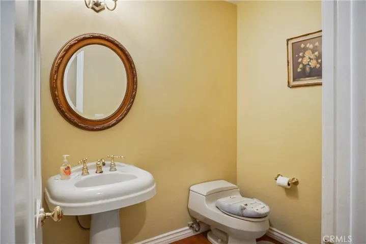 184 S Trish Court, Anaheim Hills, California 92808