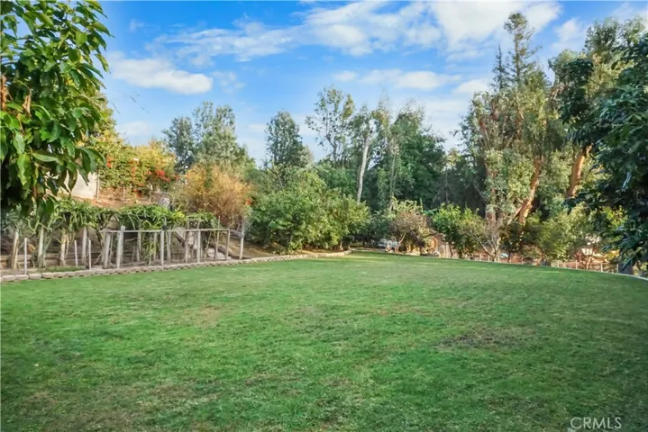 184 S Trish Court, Anaheim Hills, California 92808