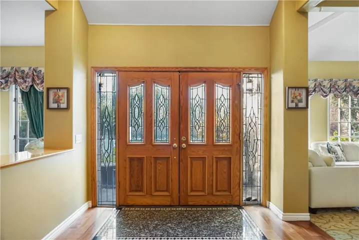 184 S Trish Court, Anaheim Hills, California 92808