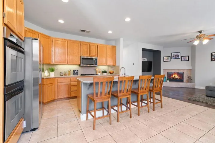 578 Golf Glen Drive, San Marcos, California 92069