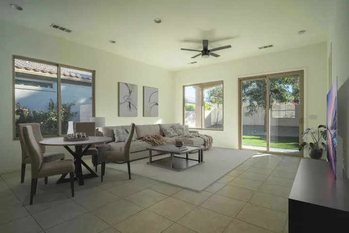 VIRTUALLY STAGED Living