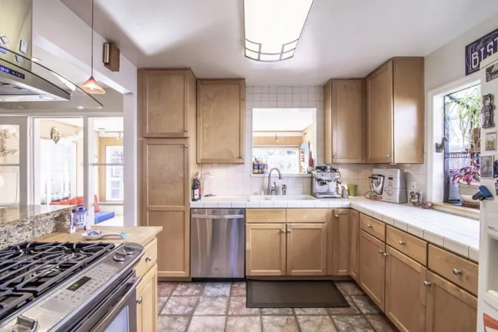 1625 Cottage Grove Avenue, San Mateo, California 94401