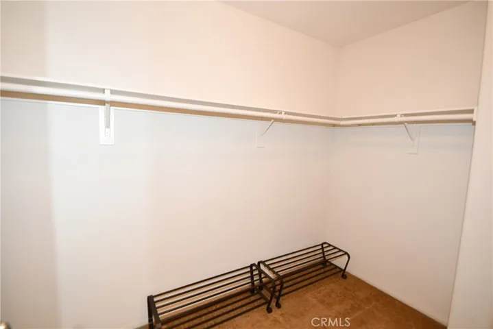 Walk in closet