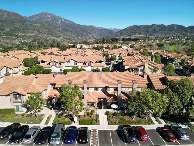 20 Vista Sierra 24, Rancho Santa Margarita, California 92688