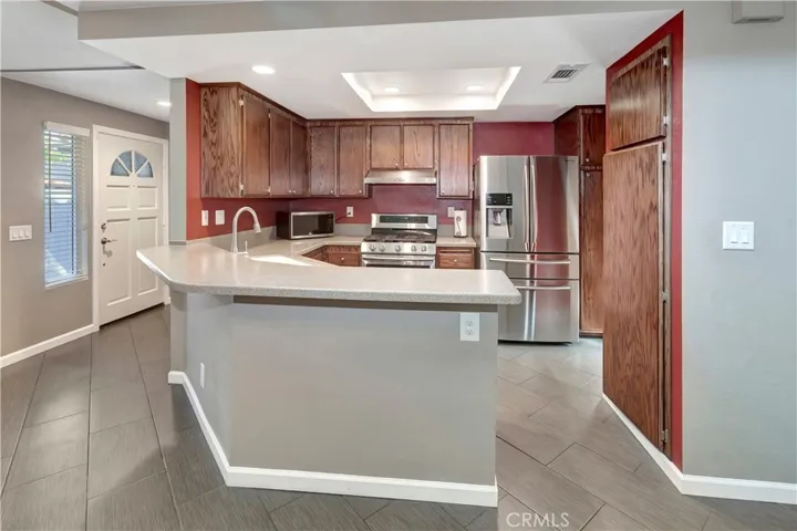 20 Vista Sierra 24, Rancho Santa Margarita, California 92688