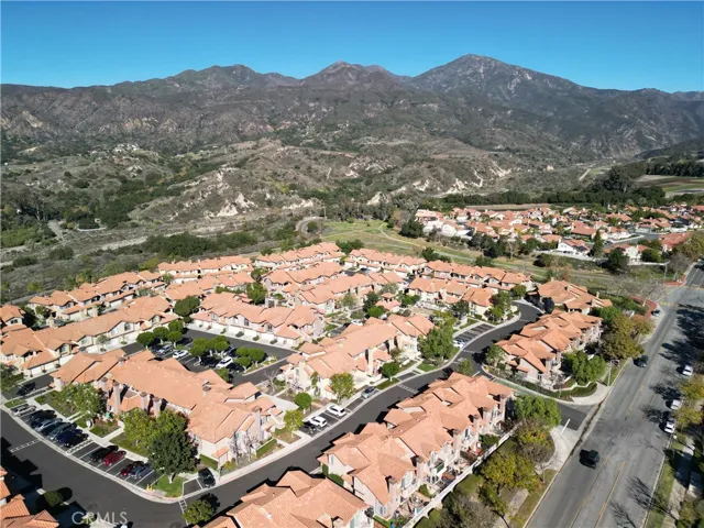 20 Vista Sierra 24, Rancho Santa Margarita, California 92688