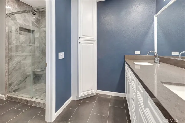 20 Vista Sierra 24, Rancho Santa Margarita, California 92688