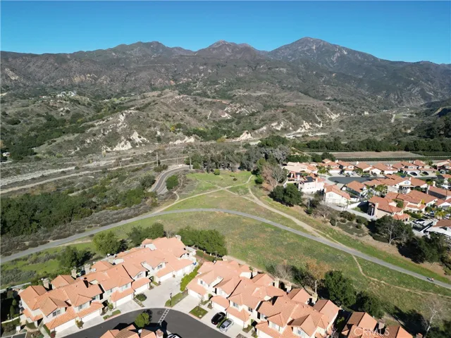 20 Vista Sierra 24, Rancho Santa Margarita, California 92688