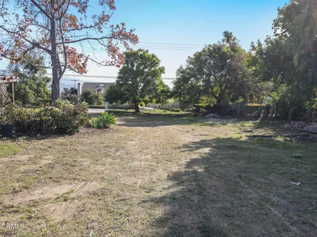 435 Mesa Dr  -  HsHProd - 35