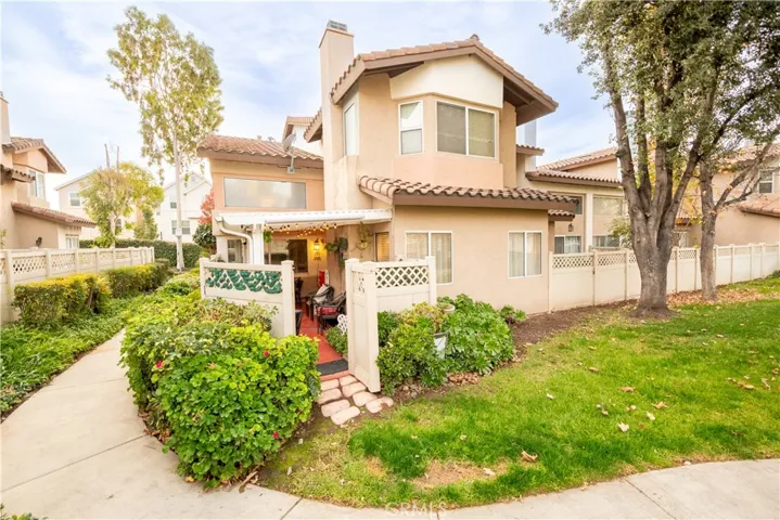 3761 Calle Antilles, Riverside, California 92503