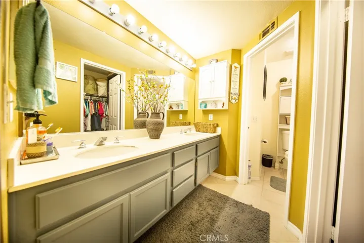 3761 Calle Antilles, Riverside, California 92503