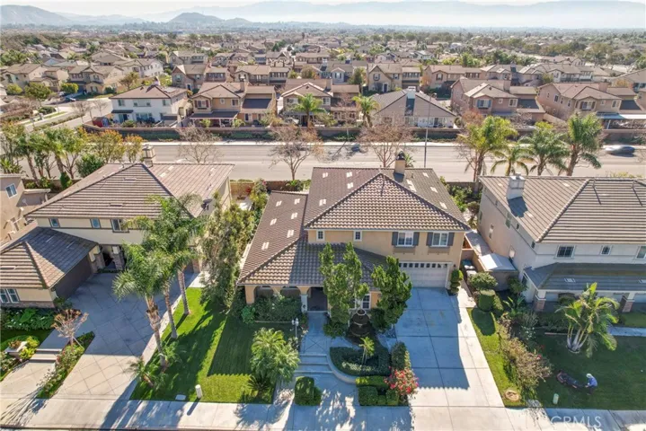 13333 Lilyrose Street, Eastvale, California 92880