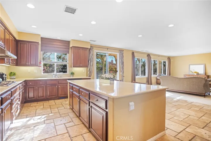 13333 Lilyrose Street, Eastvale, California 92880
