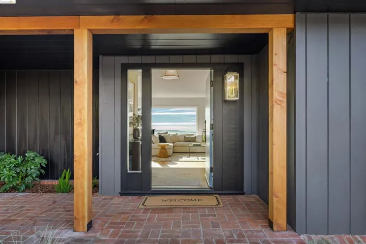 Level in access to home