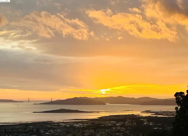 1433 Devonshire Drive, El Cerrito, California 94530-2567