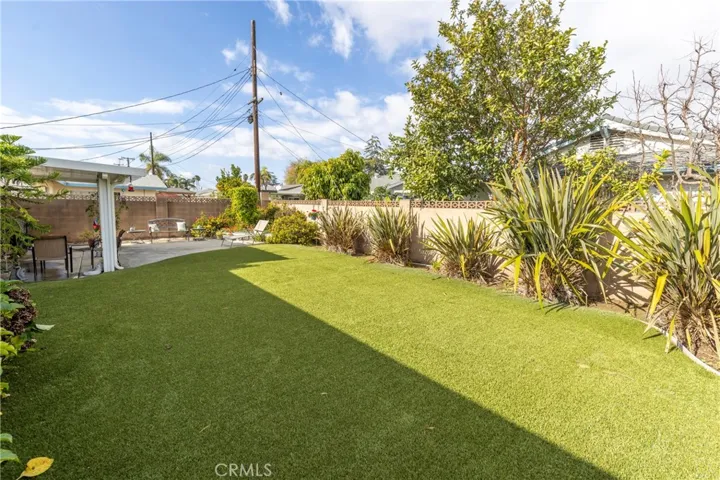 8201 Valencia, Huntington Beach, California 92647