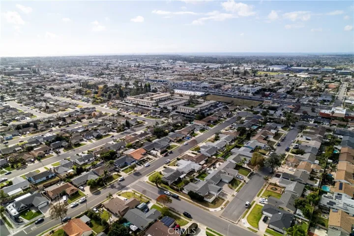 8201 Valencia, Huntington Beach, California 92647