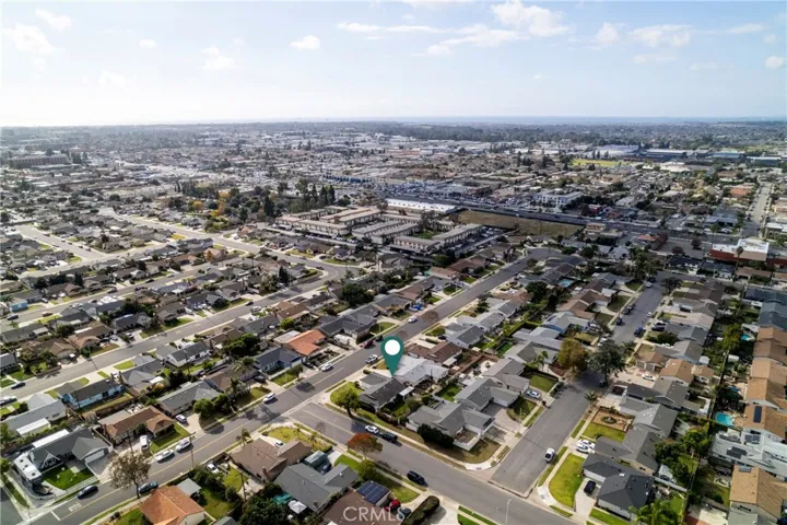 8201 Valencia, Huntington Beach, California 92647