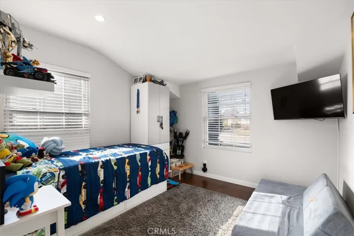914 Felbar, Torrance, California 90503