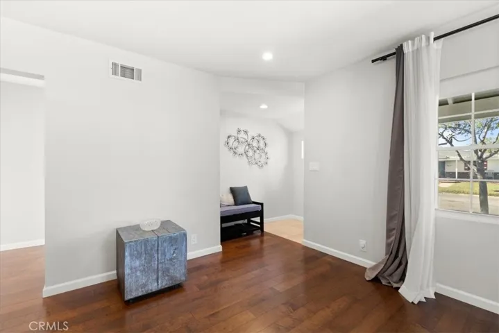 914 Felbar, Torrance, California 90503