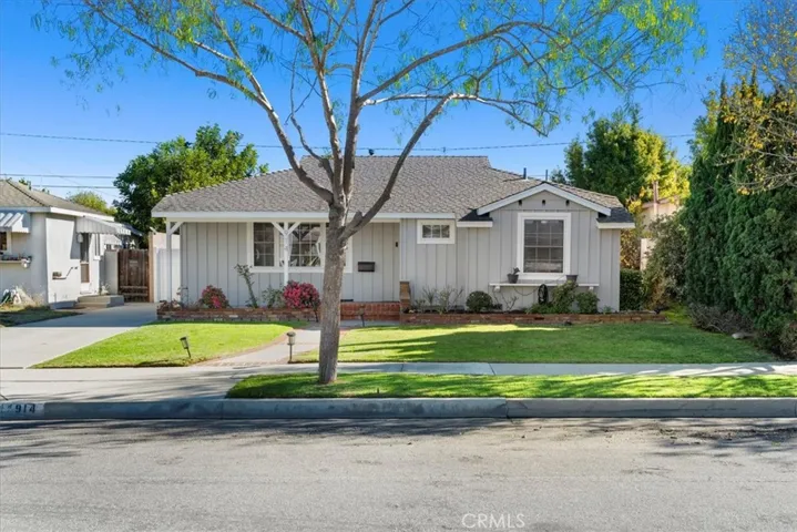 914 Felbar, Torrance, California 90503