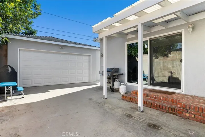914 Felbar, Torrance, California 90503