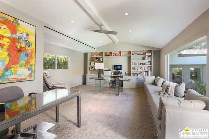 425 W Via Lola, Palm Springs, California 92262