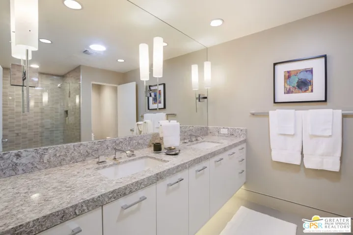 425 W Via Lola, Palm Springs, California 92262
