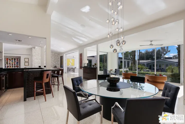 425 W Via Lola, Palm Springs, California 92262