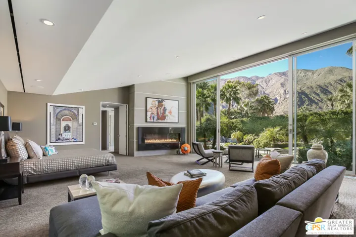 425 W Via Lola, Palm Springs, California 92262