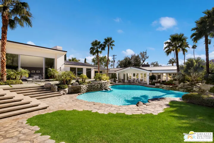 425 W Via Lola, Palm Springs, California 92262