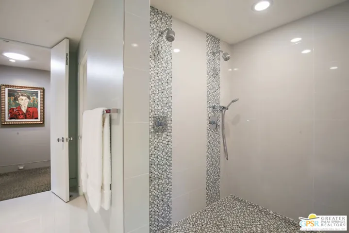 425 W Via Lola, Palm Springs, California 92262