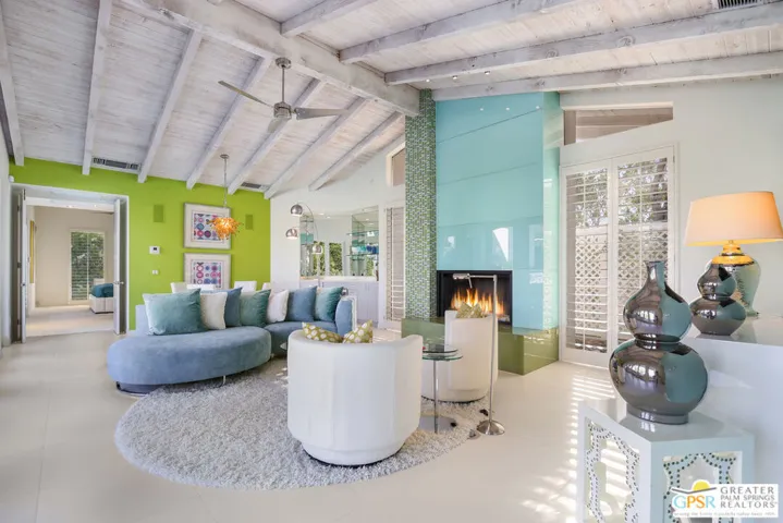 425 W Via Lola, Palm Springs, California 92262