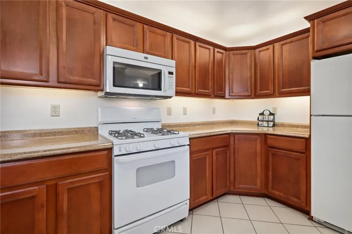 26122 Camino Adelanto, Mission Viejo, California 92691
