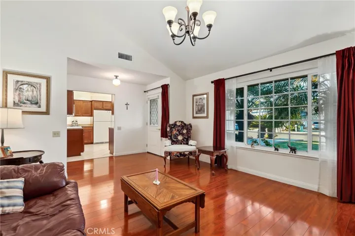 26122 Camino Adelanto, Mission Viejo, California 92691