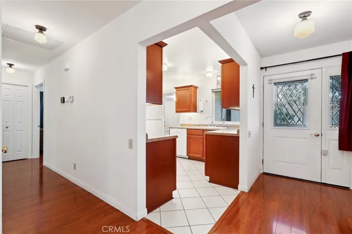 26122 Camino Adelanto, Mission Viejo, California 92691
