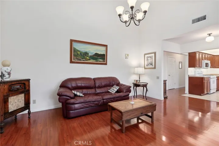 26122 Camino Adelanto, Mission Viejo, California 92691