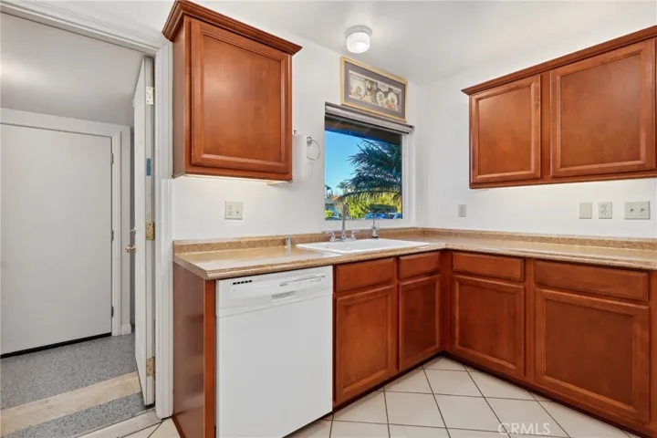 26122 Camino Adelanto, Mission Viejo, California 92691
