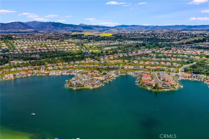 26122 Camino Adelanto, Mission Viejo, California 92691