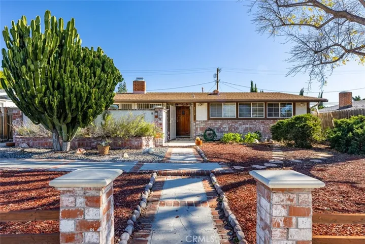 8800 Winnetka Avenue, Northridge, California 91324